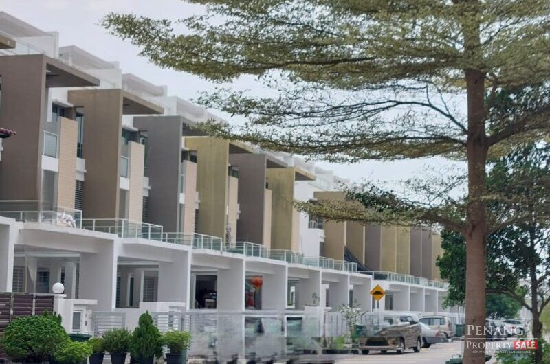 199 Raffles Residence, Lorong Permai, Triple Storey Terrace, Gelugor