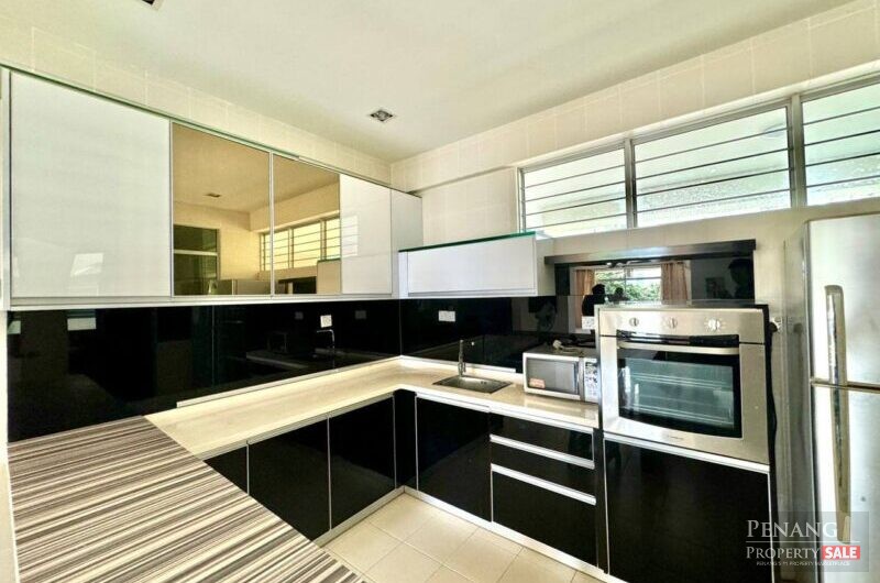 The Waterfront, Tanjung Bungah