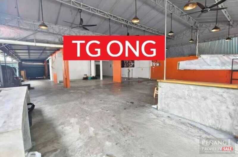 Greenlane (Jalan Masjid Negeri) Single storey commercial title shop for RENT!