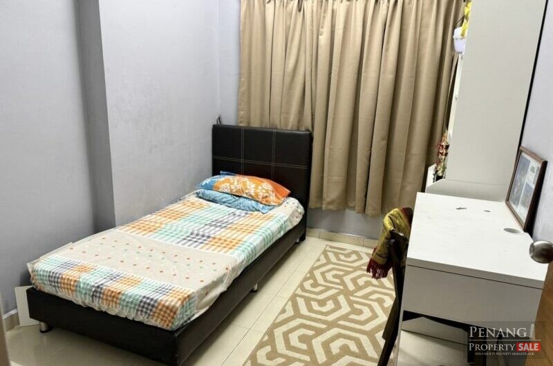 Freehold Idaman Iris, Renovated with 1 Carpark