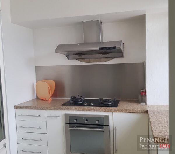 Twin Towers, Persiaran Tanjung Bungah