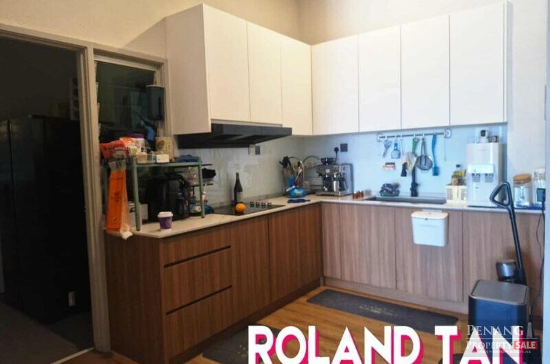 【 FOR SALE 】Duplex Garden Unit @ Golden Triangle Condo Bayan Lepas