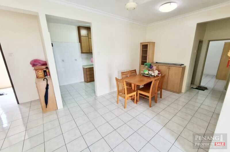 Well Maintained and Renovated Vistaria Condo, Freehold
