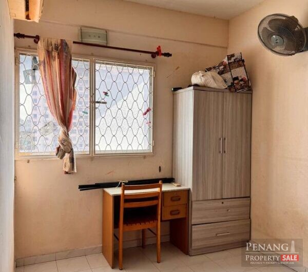 Jelutong CORNER UNIT SYMPHONY PARK 753sqft FULL Renovation Furniture Rare in Market Grab it Fast