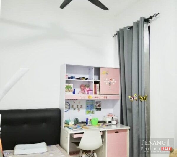 Renovated Freehold Artis 3 Residence with 2 Carparks