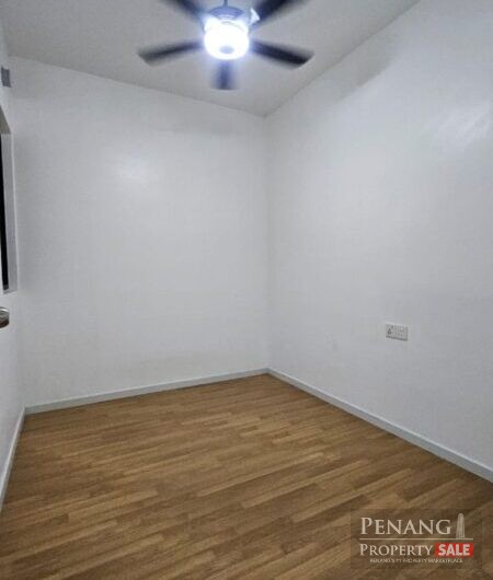 The Most Value Buy! Tri Pinnacle with 2 Carparks