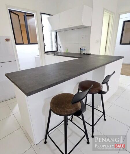 The Most Value Buy! Tri Pinnacle with 2 Carparks