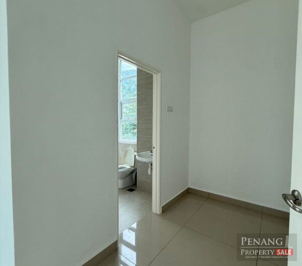 3 Storey Bungalow With Lift -FOR SALES & RENT