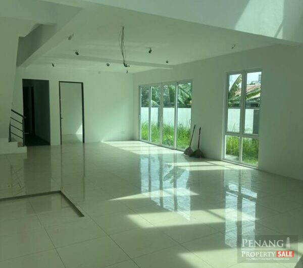 3 Storey Semi Detached House  -FOR SALES