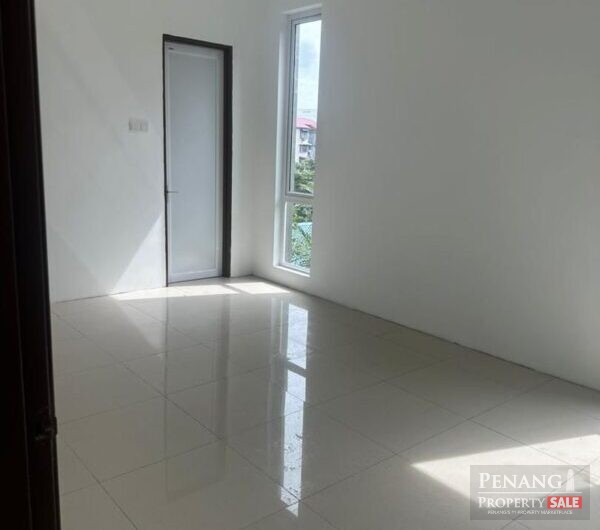 3 Storey Semi Detached House  -FOR SALES