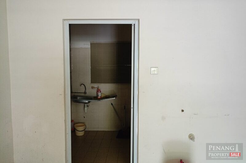 I-Regency Condominium 1200sf Block E with 1 carpark, Value Buy unit
