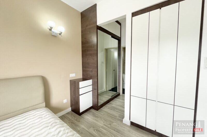 Fully Furnished Corner Unit Skycube Residence with 2 Carparks