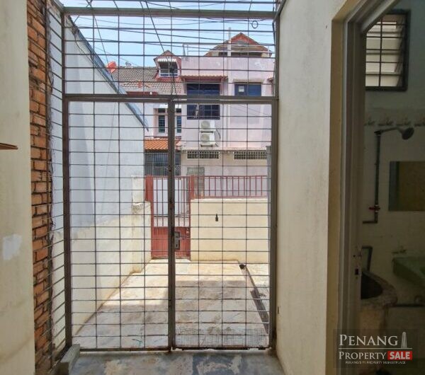 Sungai Nibong 2 Storey Terrace Near Bayan Baru, Queensbay For Rent