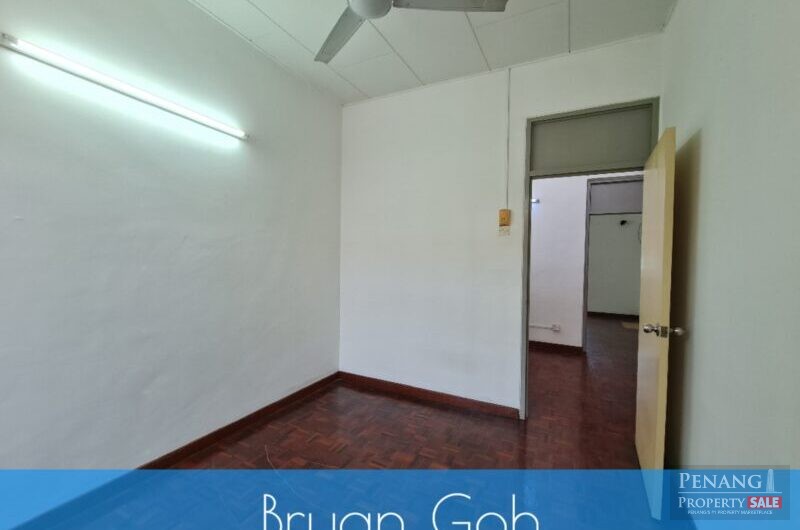 Double Storey Terrace Near Queensbay, Suntech, Krystal Point For Rent