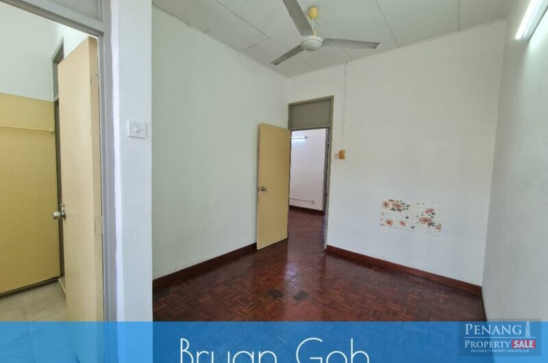 Double Storey Terrace Near Queensbay, Suntech, Krystal Point For Rent