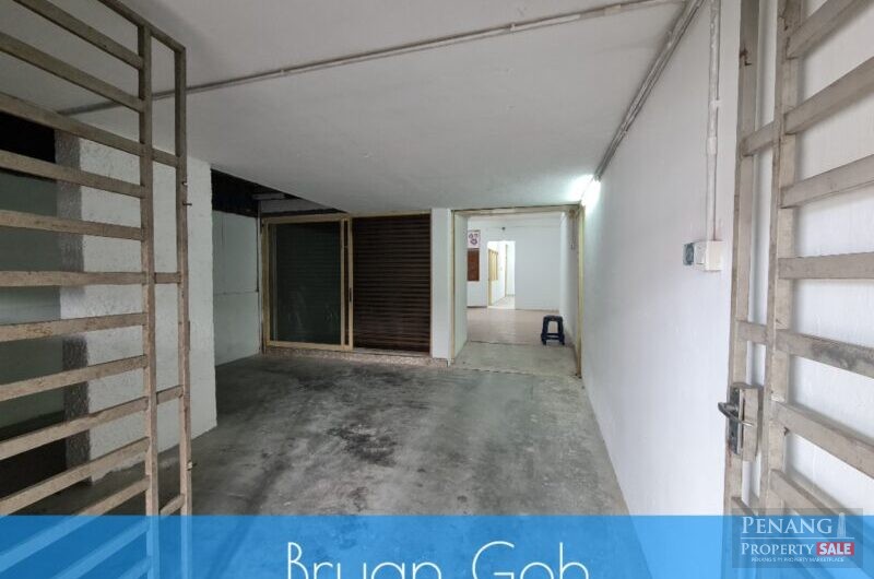 Jalan Terengganu Main Road Shophouse Near Han Chiang College, Heng Ee School, Penang General Hospital