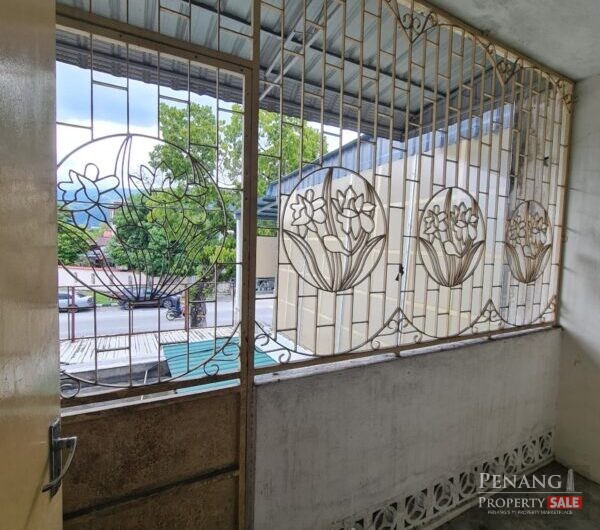 Jalan Terengganu Main Road Shophouse Near Han Chiang College, Heng Ee School, Penang General Hospital