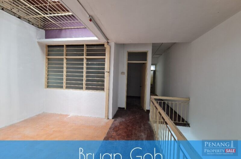 Jalan Terengganu Main Road Shophouse Near Han Chiang College, Heng Ee School, Penang General Hospital