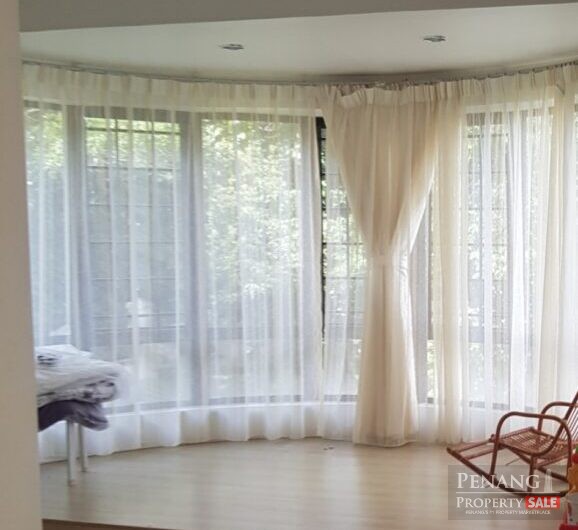 Twin Towers, Persiaran Tanjung Bungah