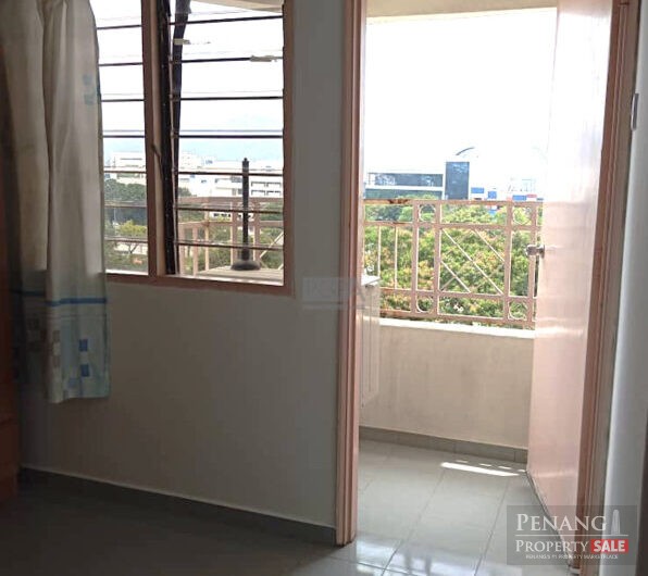 Puteri Indah Apartment Dekat Giant dan Kilang Bayan Lepas