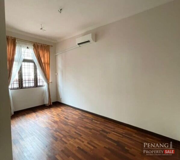 Batu Ferringhi 2.5 Storey Semi-D