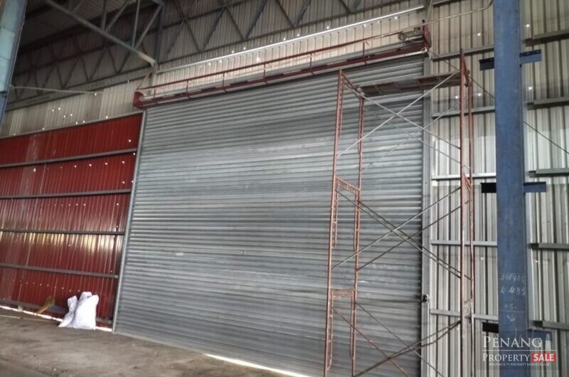 (FACING MAINROAD / BIGGER SIZE) Warehouse at Bagan Lalang, Butterworth For RENT