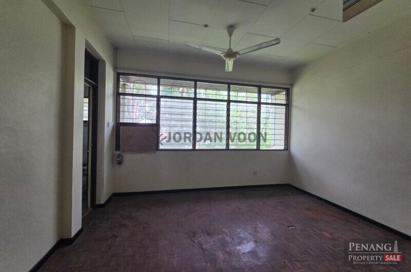 2sty Bungalow Near Amenities with Large Compound Land, Sungai Ara