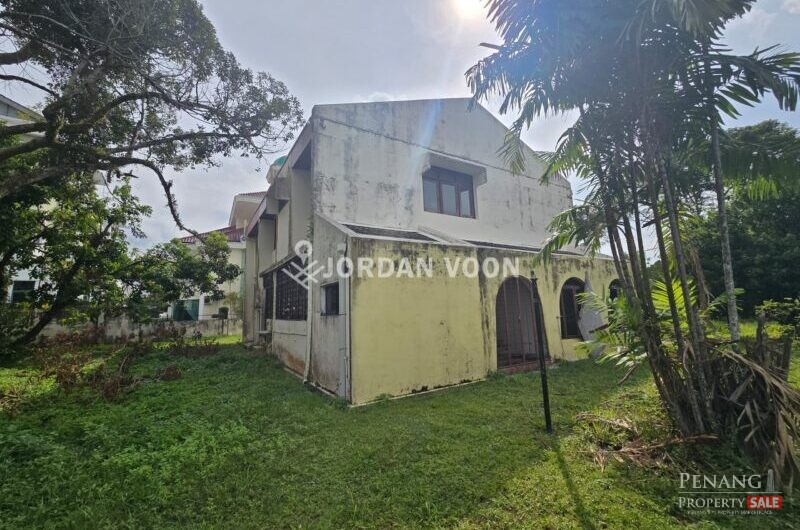 2sty Bungalow Near Amenities with Large Compound Land, Sungai Ara
