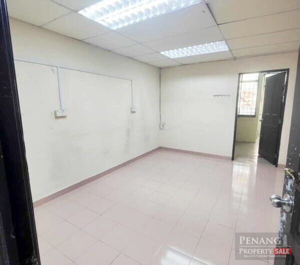 First Floor Office Jelutong 1430sf Same rows with SBK Georgetown