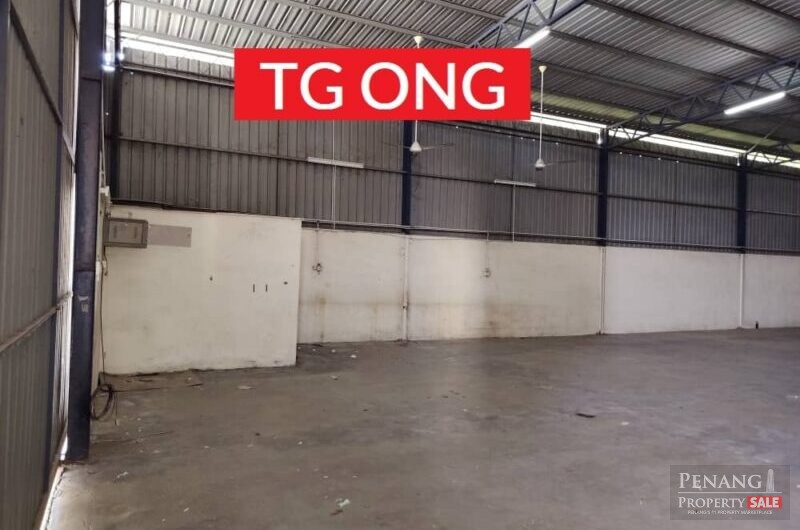 Warehouse rare in Market near Juru Bukit Minyak