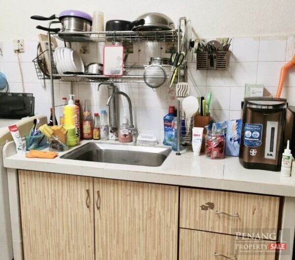 Cheapest Unit Farlim 4B with 2 Rooms