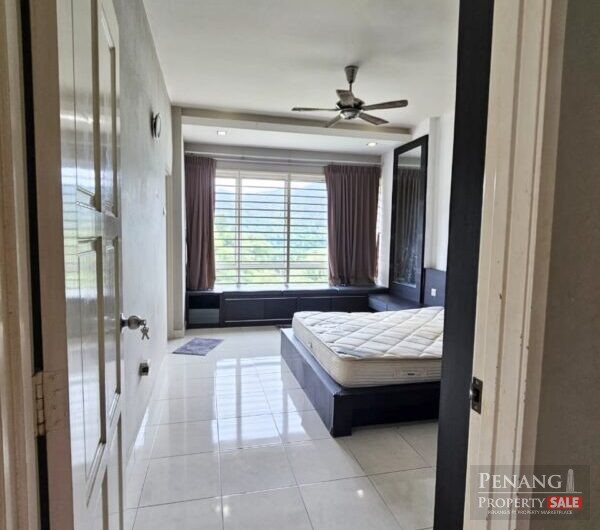 Fully Furnished Regency Heights with 2 Carparks