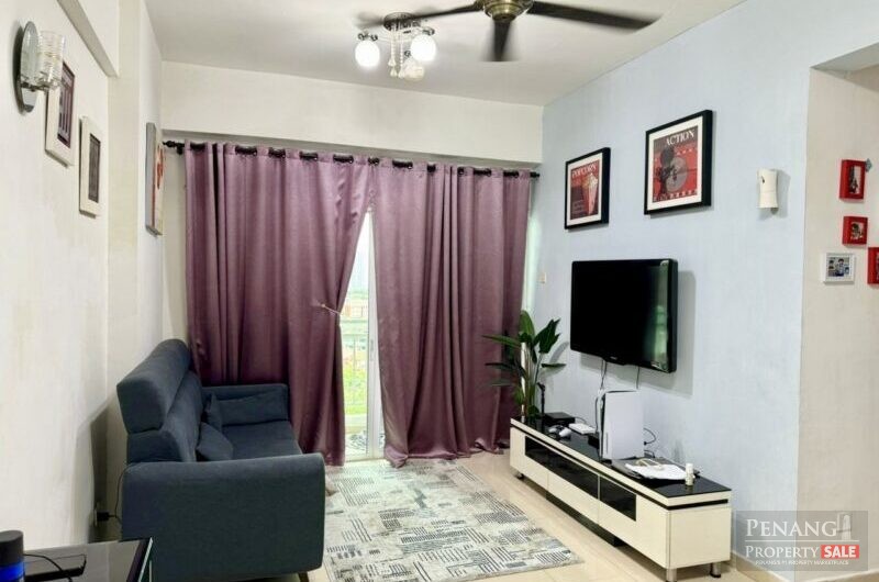 Freehold Idaman Iris, Renovated with 1 Carpark