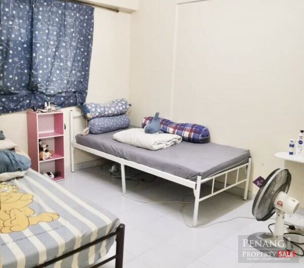 Cheapest Unit Farlim 4B with 2 Rooms