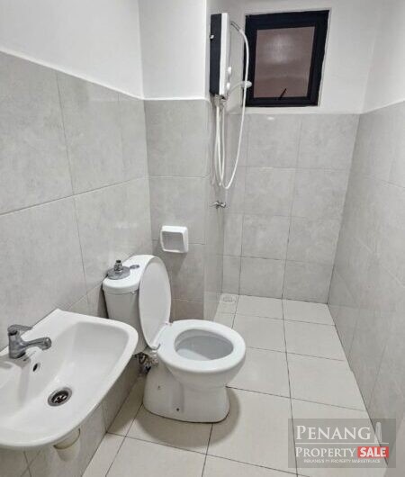 The Most Value Buy! Tri Pinnacle with 2 Carparks