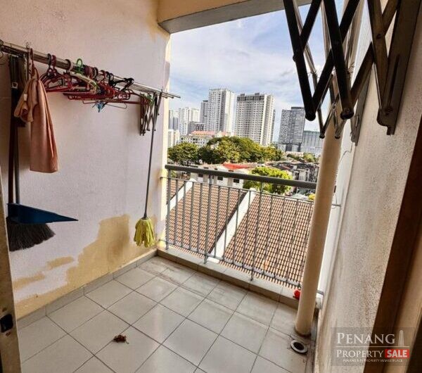 Jelutong CORNER UNIT SYMPHONY PARK 753sqft FULL Renovation Furniture Rare in Market Grab it Fast