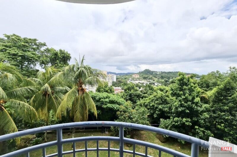 Well Maintained and Renovated Vistaria Condo, Freehold