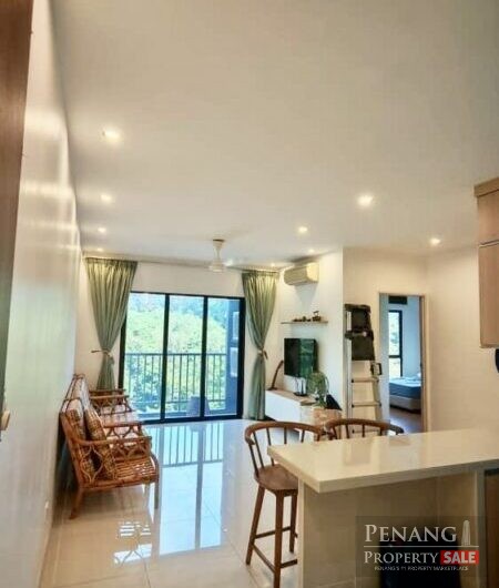 Tri Pinnacle with 2 Side By Side Carparks, Freehold, Most Value Buy!