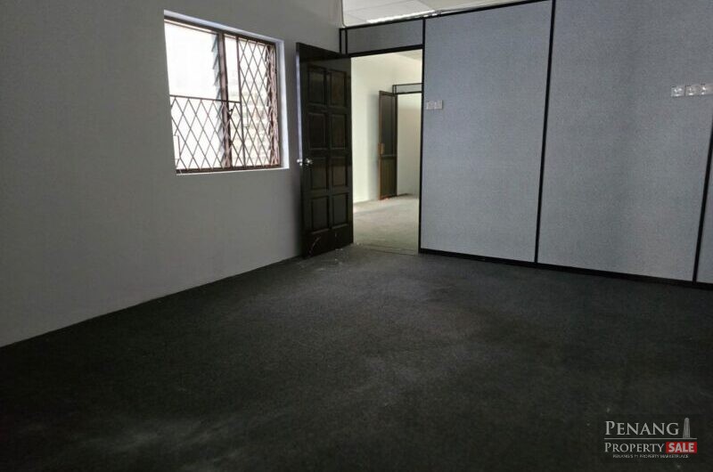 2 sty Shop【 Abu Siti Lane Lrg Aboo Siti 】Georgetown 3600sf 4 Carpark