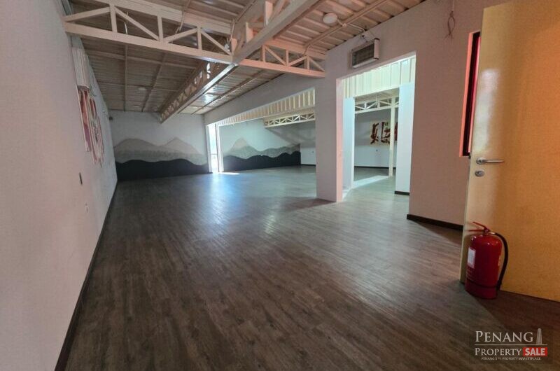 2 sty Bungalow【Main Road】Jalan Anson Georgetown 7400sf can park 10cars