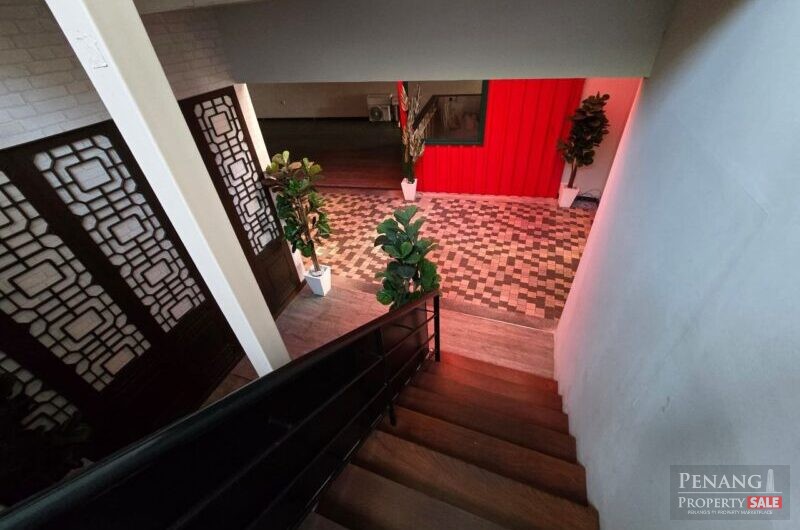 2 sty Bungalow【Main Road】Jalan Anson Georgetown 7400sf can park 10cars