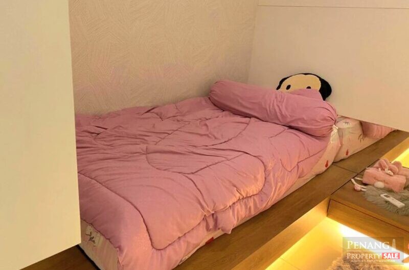 Great Location! Renovated Tropicana Bay with 1 Carpark