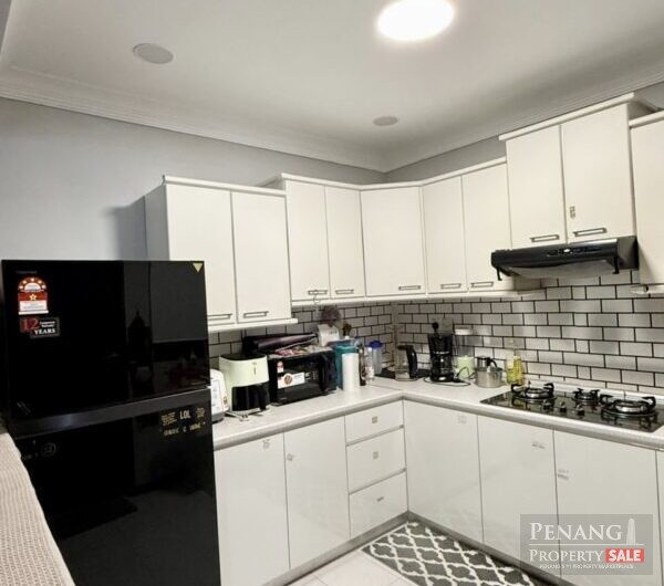 Renovated and Furnished Villa Emas with 2 Bedrooms