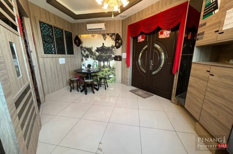 The Clovers, Bayan Lepas