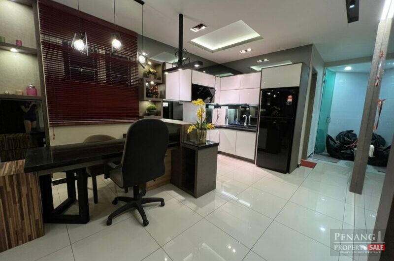 The Clovers, Bayan Lepas