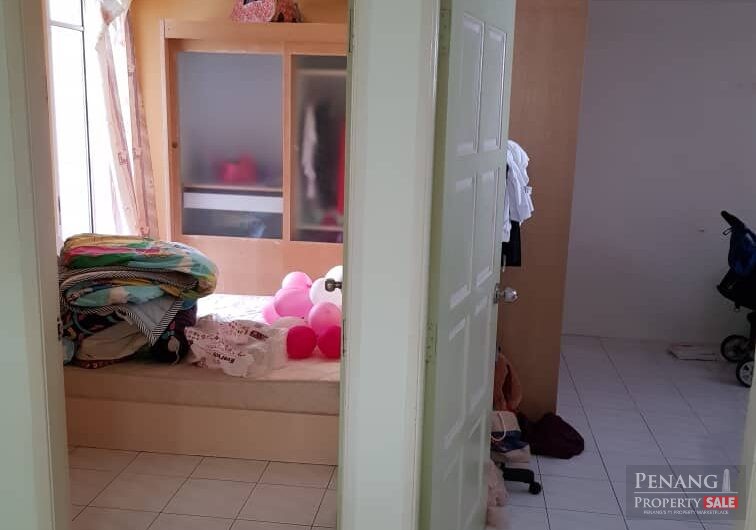 Halaman Kristal, Jelutong