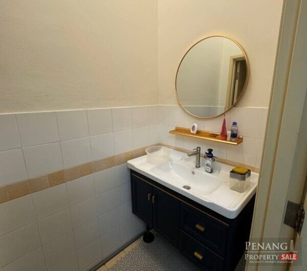 Egate Office Lot, Gelugor