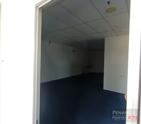 For Rent 1st floor Shoplot Krystal Point Corporate Park Bayan Lepas 11900