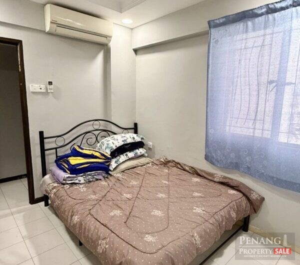 Renovated and Furnished Villa Emas with 2 Bedrooms