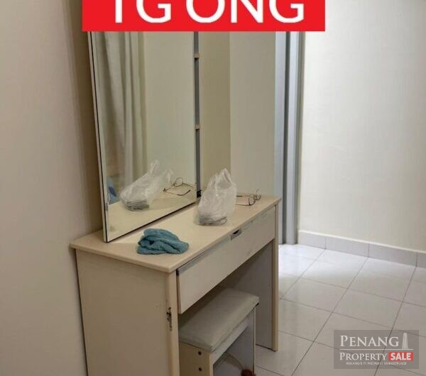 Parkview Tower Harbour Place 1 Carpark Designer units near Luminari